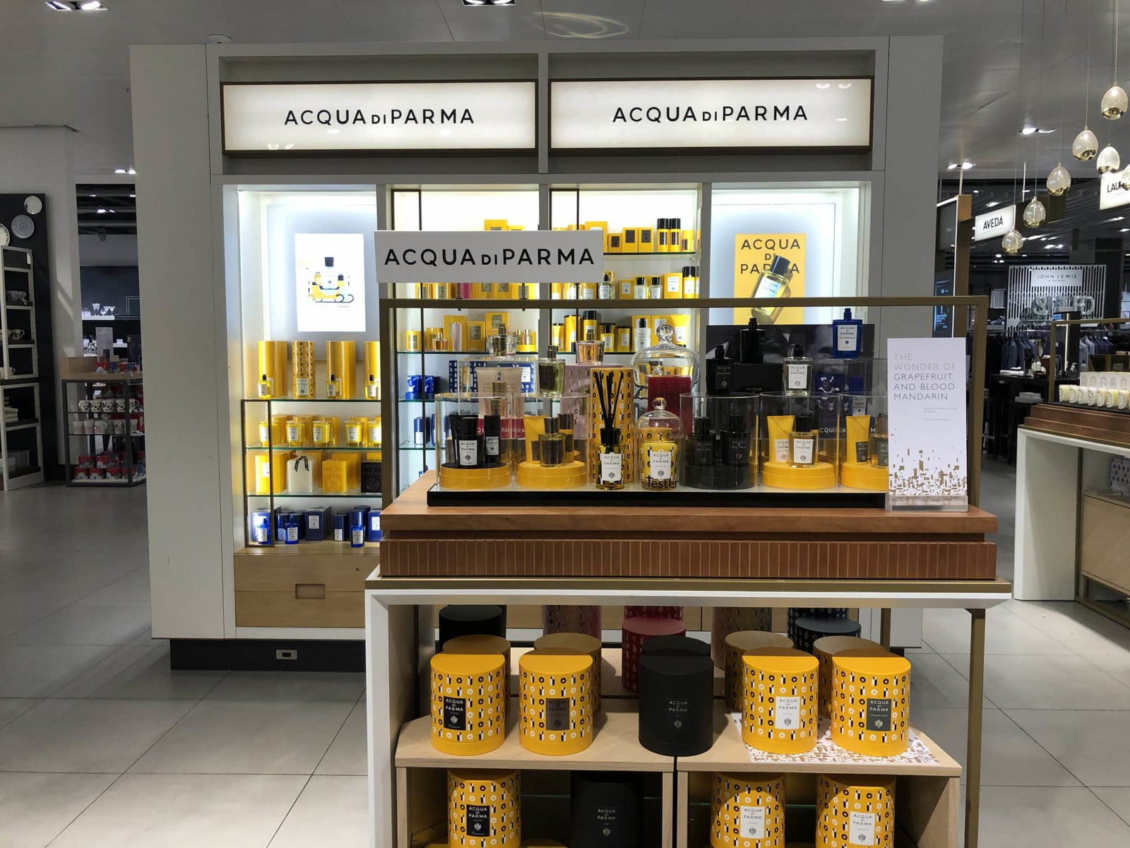 Acqua di parma branded space in store
