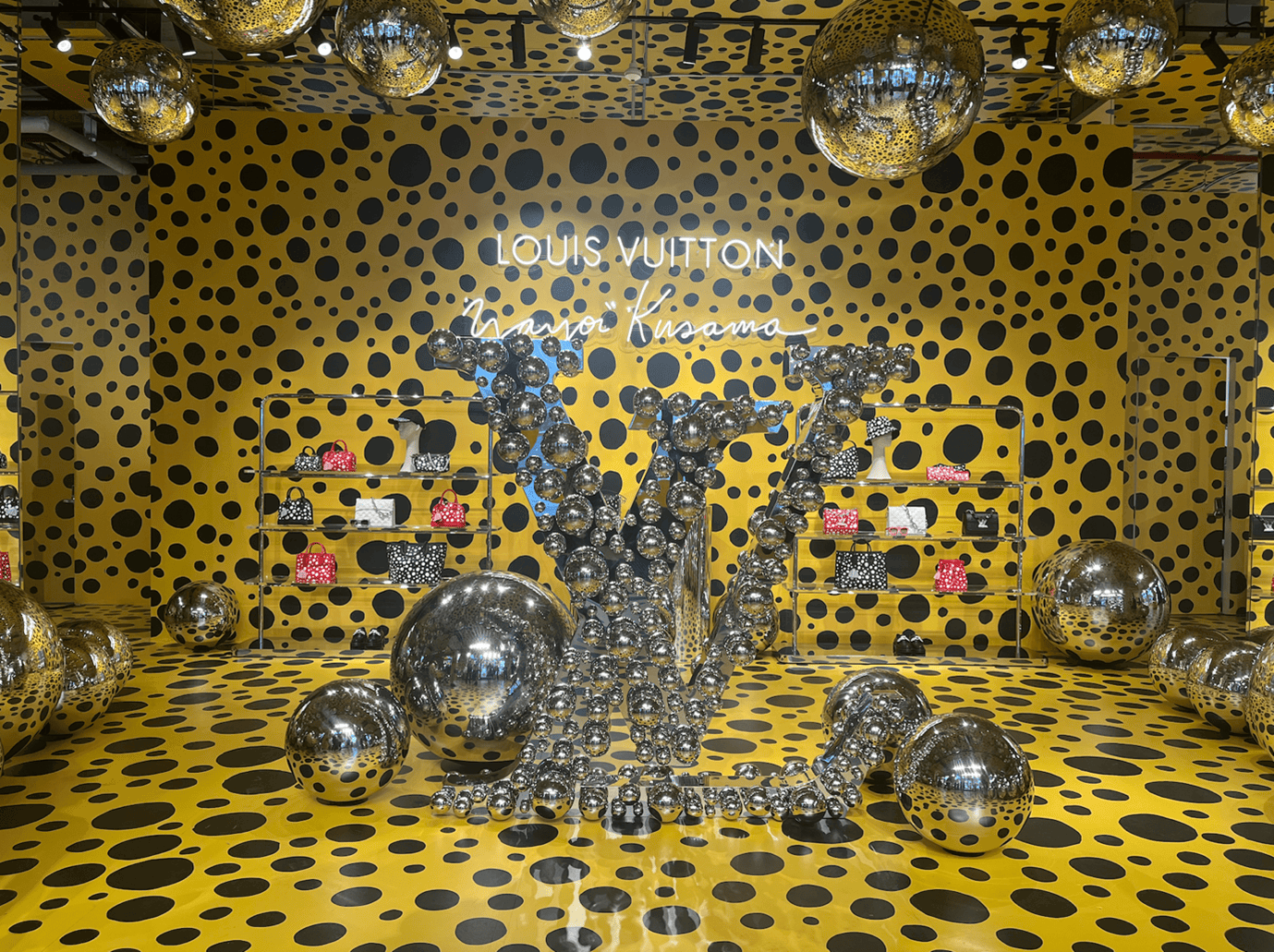 Louis Vuitton x Yayoi Kusama Pop-up, Tokyo
