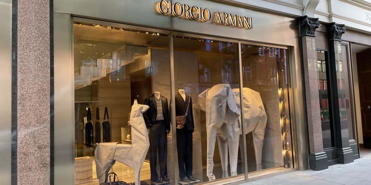 Giorgio Armani Captivating Window Display - Design4Retail